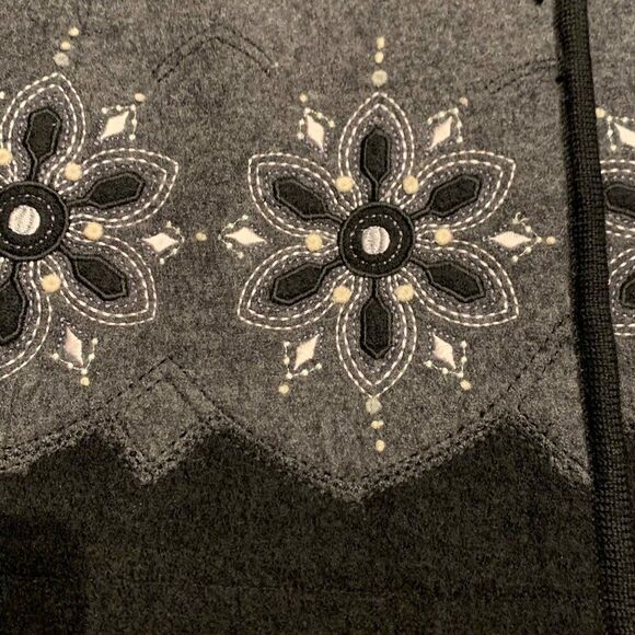 Carson, jacket, grey felted wool, embroidered, quilted, Sz M, EUC - Picture 6 of 15